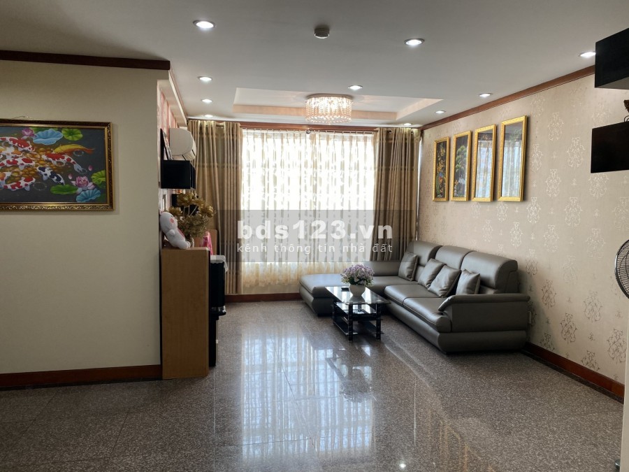 Bán căn hộ Hoàng Anh An Tiến 124m2 3pn2wc. Tặng một số nội thất