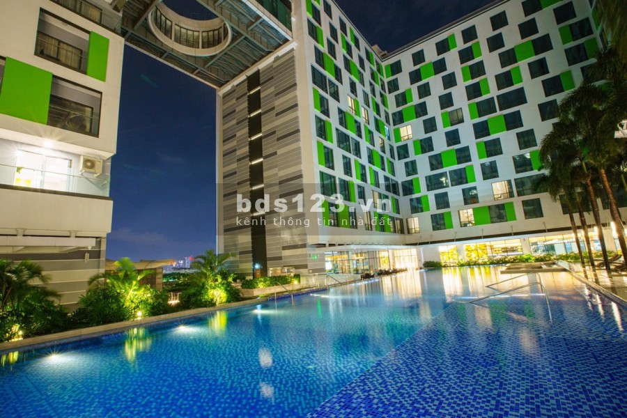 Căn hộ đầy đủ nội thất cao cấp tại Republic Plaza-1 và 2 phòng ngủ-giá từ 10-15tr/th tuỳ căn,ở liền.LH:0765568249 Văn