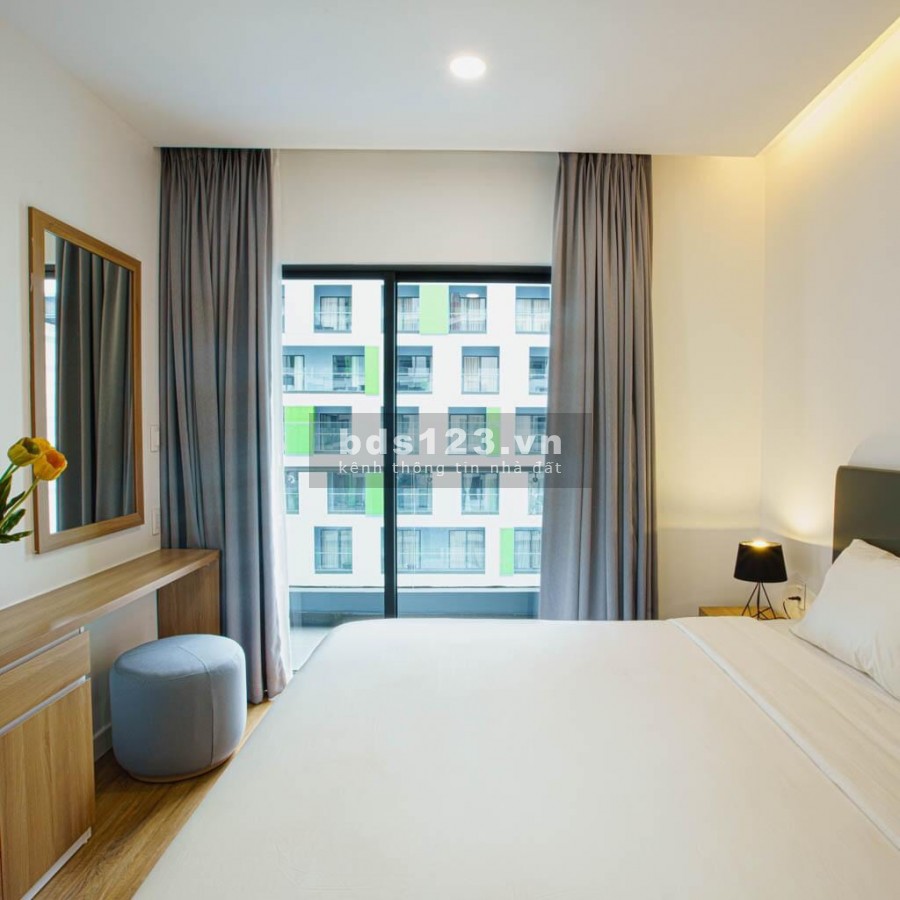 Căn hộ đầy đủ nội thất cao cấp tại Republic Plaza-1 và 2 phòng ngủ-giá từ 10-15tr/th tuỳ căn,ở liền.LH:0765568249 Văn