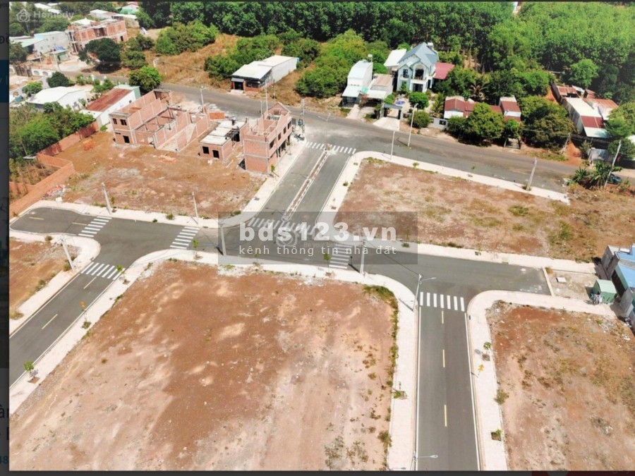 Đất Thổ Cư Ngay Ủy Ban Xã Tiến Hưng Hạ Tầng Hoàn Thện Đã Có Sổ Riêng