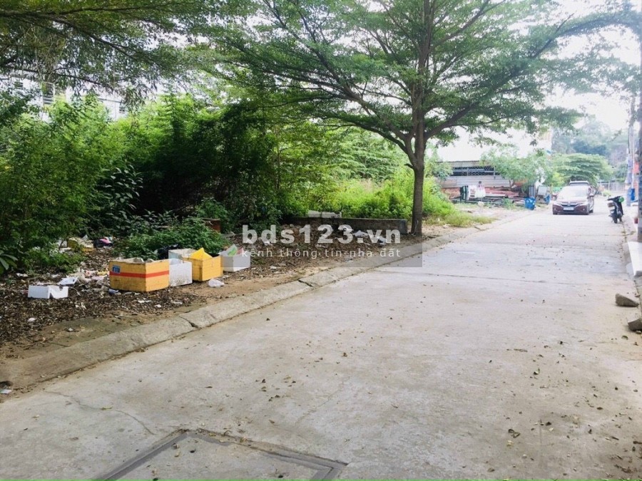 Bán đất sát Phạm Văn Đồng, phường Linh Đông, 112m2 hiện hữu (5 x 22) HXH 6m