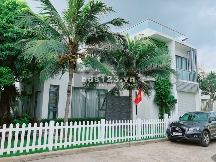 Biệt thự nghỉ dưỡng sở hữu bãi biển riêng dài 400m đầu tiên tại Vũng Tàu.
