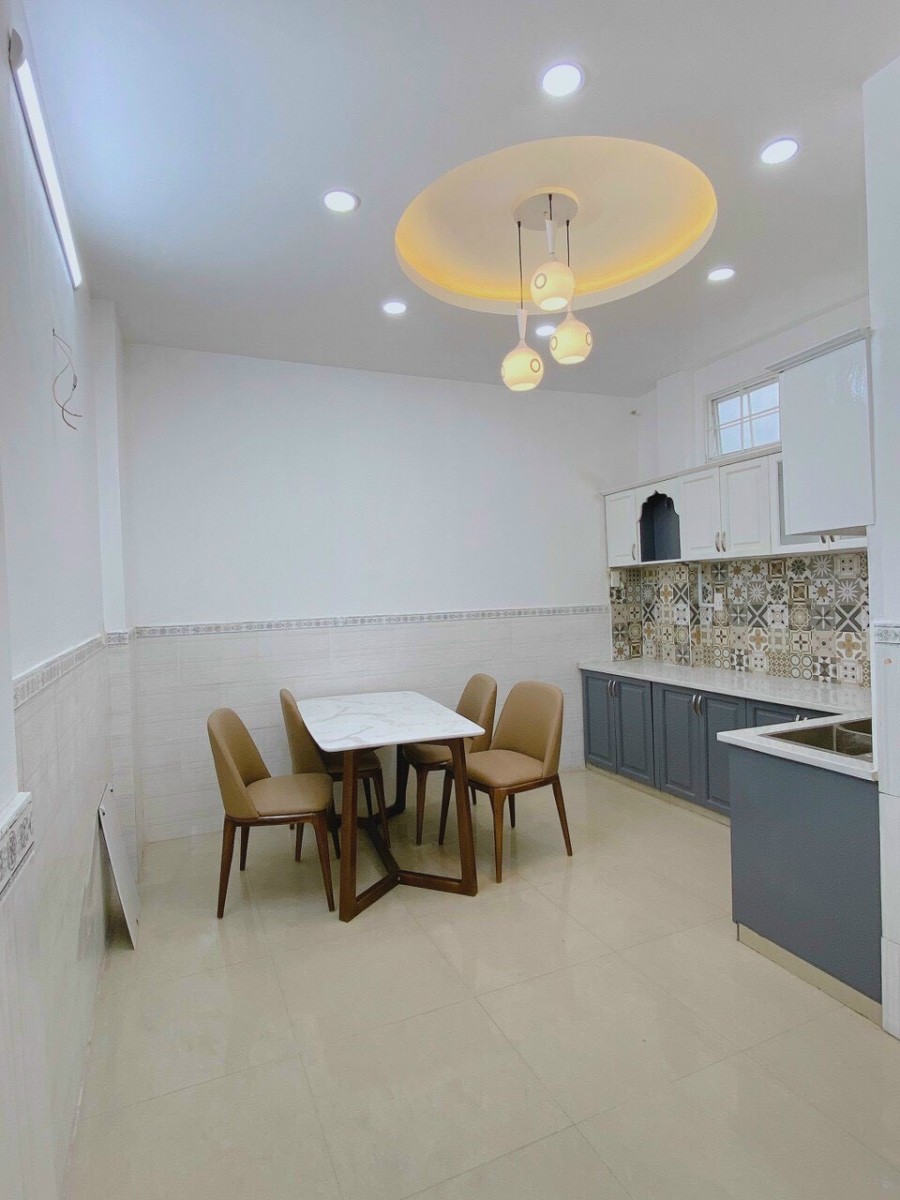 Bán nhà mặt tiền hẻm xe hơi quay đầu 76 Dương Cát lợi thị trấn Nhà Bè gián 4,75 tỷ