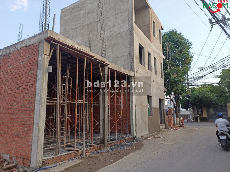 Bán nhà 1T2L dt60m2 cách Bùi hưu nghĩa 20m P.Bửu Hòa giá chỉ 3ty6