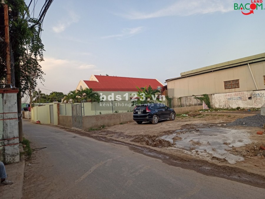 Bán nhà 1T2L dt60m2 cách Bùi hưu nghĩa 20m P.Bửu Hòa giá chỉ 3ty6