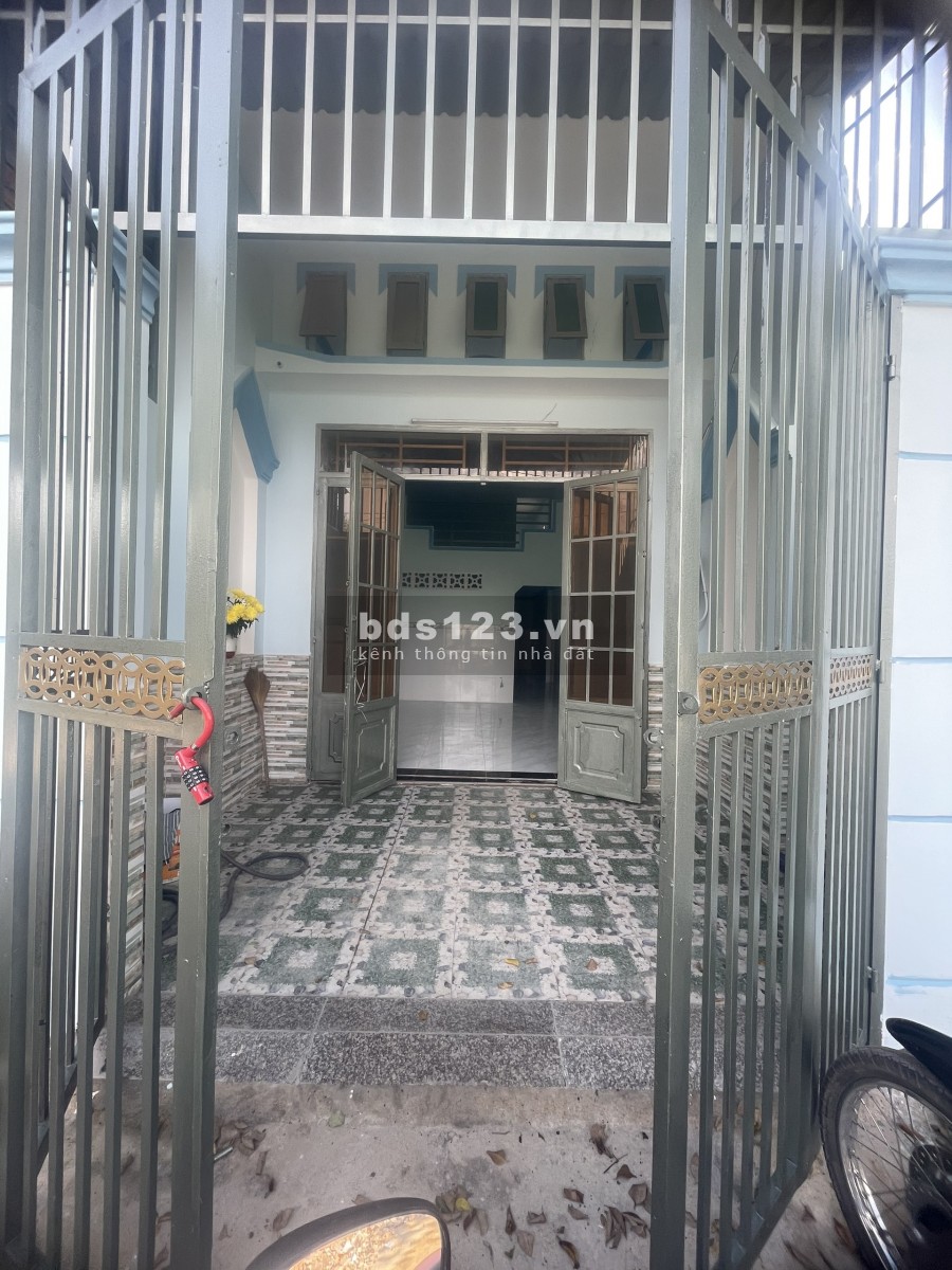Bán nhà sổ hồng chính chủ nằm trong khu dân cư hiện hữu Ấp 6 Vĩnh Lộc B Bình Chánh