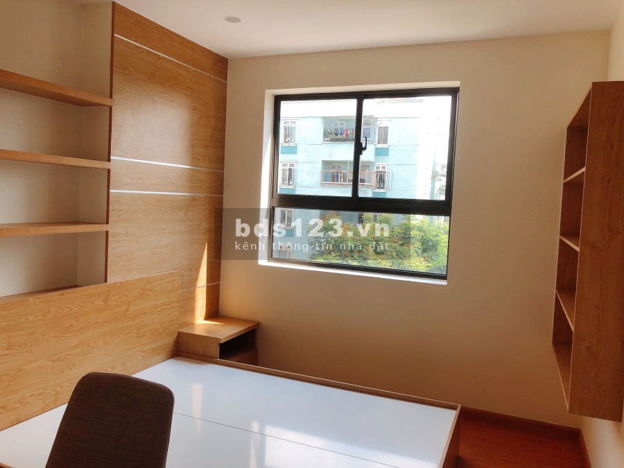 Cần tiền bán gấp căn hộ mới 100%. chưa dọn vào ở.đã full nội thất
