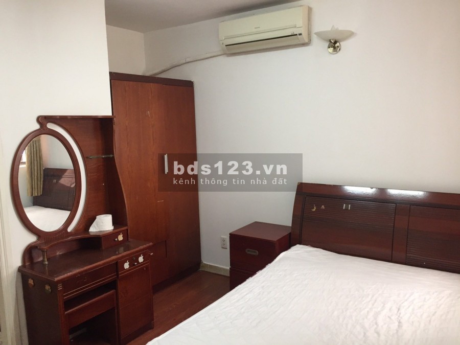 Cần cho thuê gấp Căn Hộ Screc tower Quận 3 .