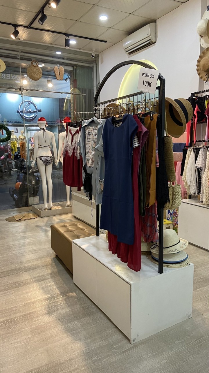Chính Chủ - Cần Sang lại Mặt Bằng Shop Quần Áo Quận10