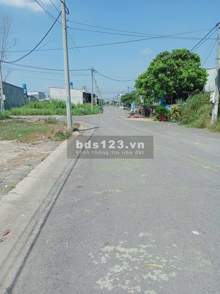 Cần Bán GẤP lô đất 5x25m, NGAY ĐẠI lỘ Long An SỔ HỒNG RIÊNG Giá 1tỷ450