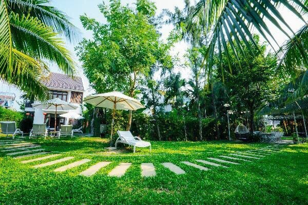 Cần tiền nên sang gấp villa cực đẹp Cẩm Thanh, Hội An. LH: 0934939572