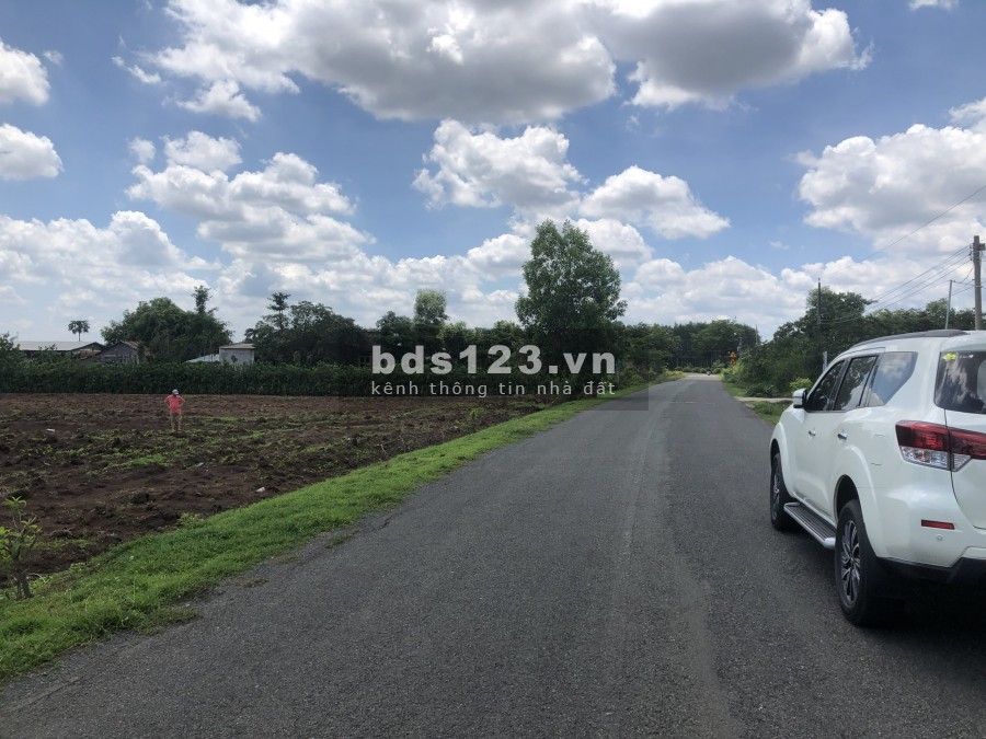 BÁN GẤP 373M2 ĐẤT FULL HỒNG XÃ XUÂN ĐÔNG CẨM MỸ CÓ 50M2 THỔ CƯ