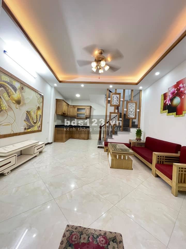 LÔ GÓC SIÊU ĐẸP GIÁ HỜI HOÀNG MAI GIÁ 2,5 TỶ