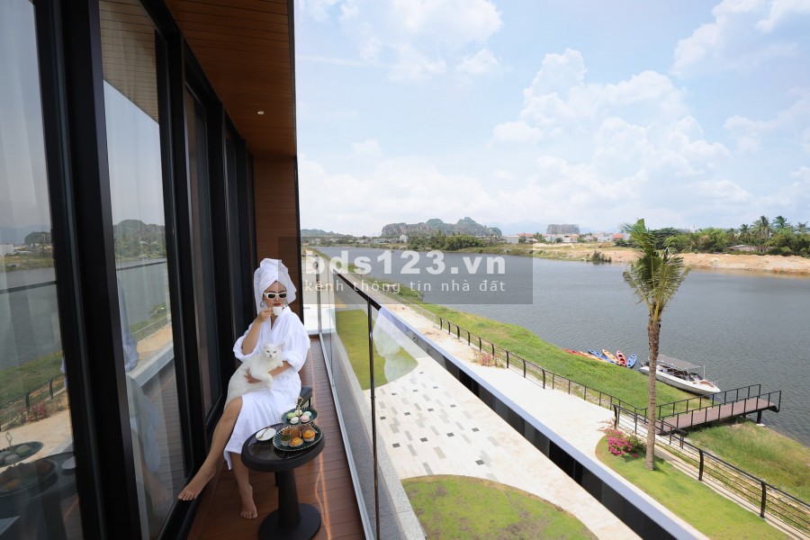 Bán nhà biệt thự 2 mặt tiền, View Sông Cổ cò, Núi Non Nước ,Gần Biển