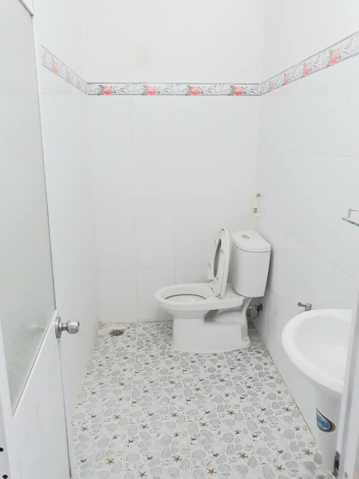 NHÀ C4 CHÍNH CHỦ 1 ĐỜI 150M2 NGANG 5.5M GIÁ CHỈ 7.5 TỶ