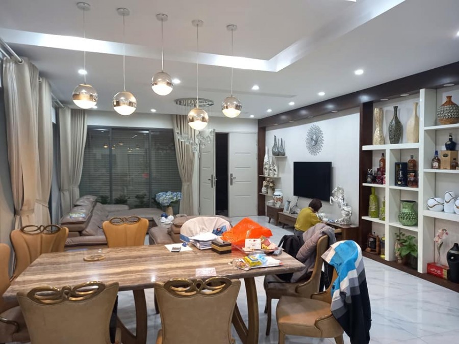 Siêu phẩm Ngọc Thuỵ Long Biên, Hà Nội, dt 125m2, mt 6.8m, lô góc 2 mặt thoáng, tặng full đồ