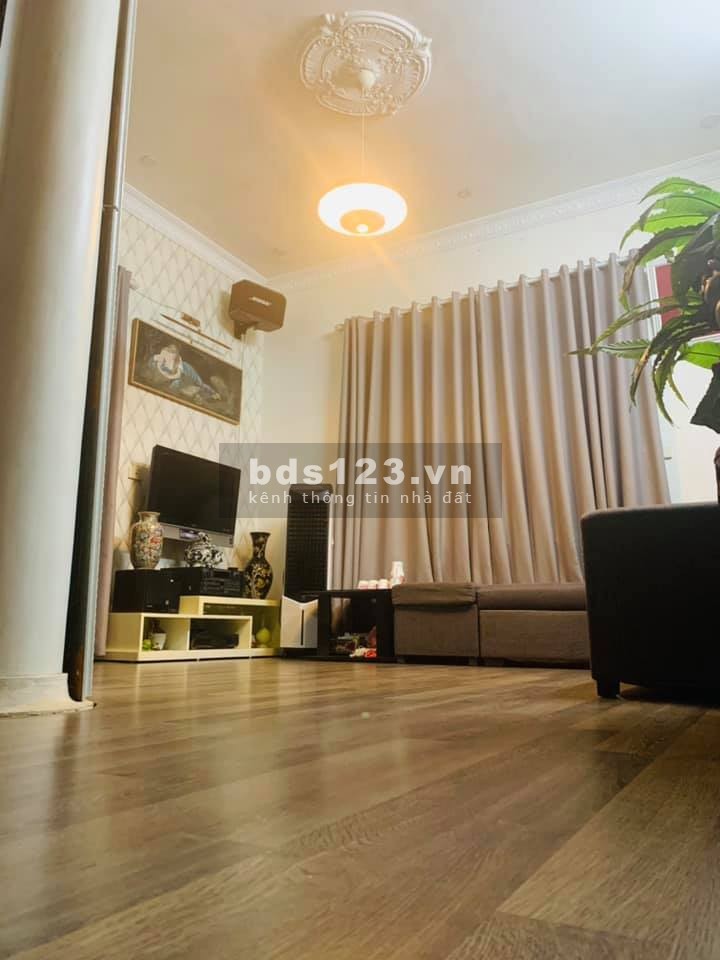 Bán nhà mặt ngõ phố Khương Trung – Hoàng Văn Thái, 40m2 * 4T, Ôtô, Kinh Doanh, lô góc.