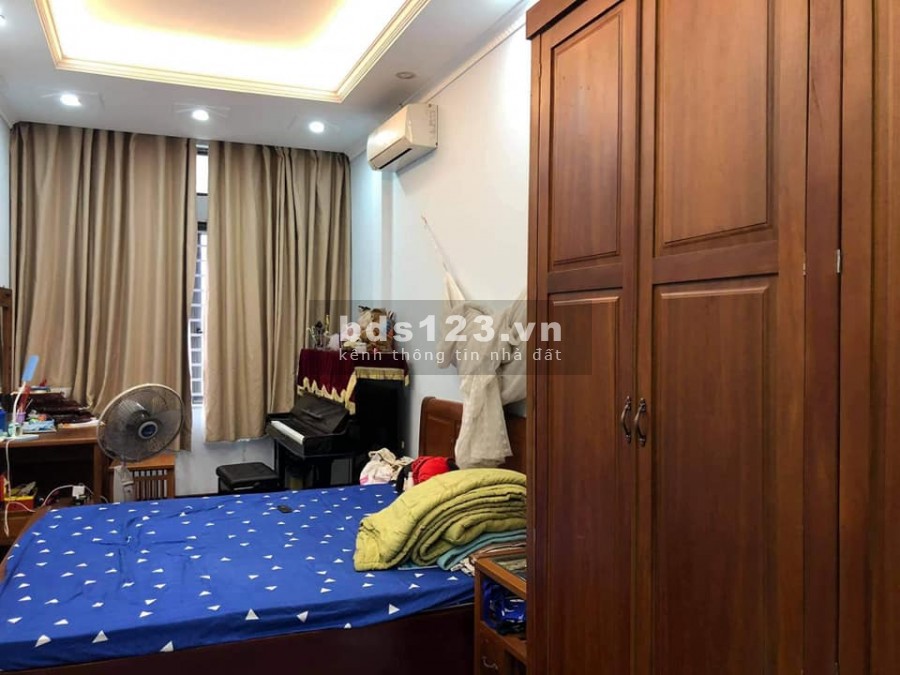 Mặt Phố Nguyễn Ngọc Nại 6 tầng vỉa hè kinh doanh chỉ 8.8 tỷ.