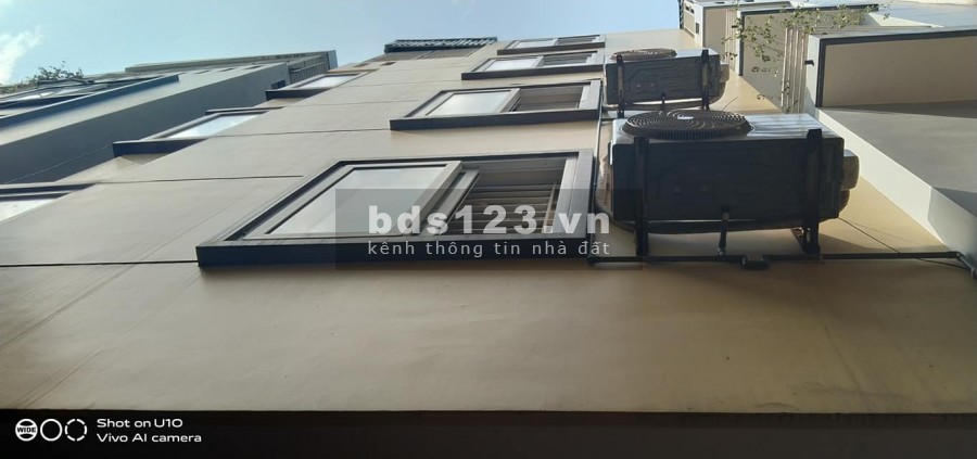 BÁN NHÀ ĐƯỜNG PHẠM VĂN ĐỒNG NGAY UBND PHƯỜNG MAI DỊCH SỔ ĐỎ VUÔNG ĐẸP 5 TẦNG GIÁ 3,25 TỶ