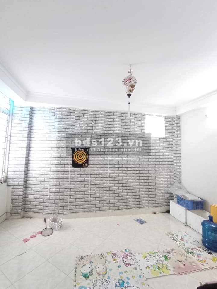 Bán nhà riêng phố Hoàng Mai 48m2 5 tầng nhà xây mới 5 tầng 3,050 Tỷ
