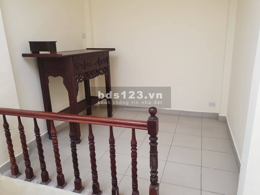 BÁN NHÀ ĐƯỜNG LĨNH NAM VỪA XINH HỢP TÚI TIỀN