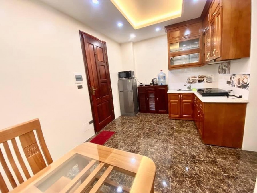 Bán khách sạn Hàng Cân 58m2 x 8 tầng, Doanh thu khủng, ô tô, tháng máy