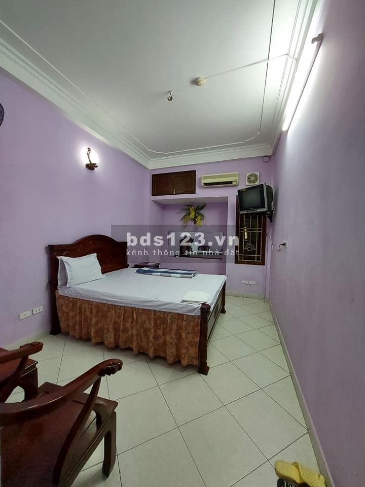 Nhà mặt phố Hoàng Ngân, oto tránh, kinh doanh đỉnh. Giá nhỉnh 13 tỷ.