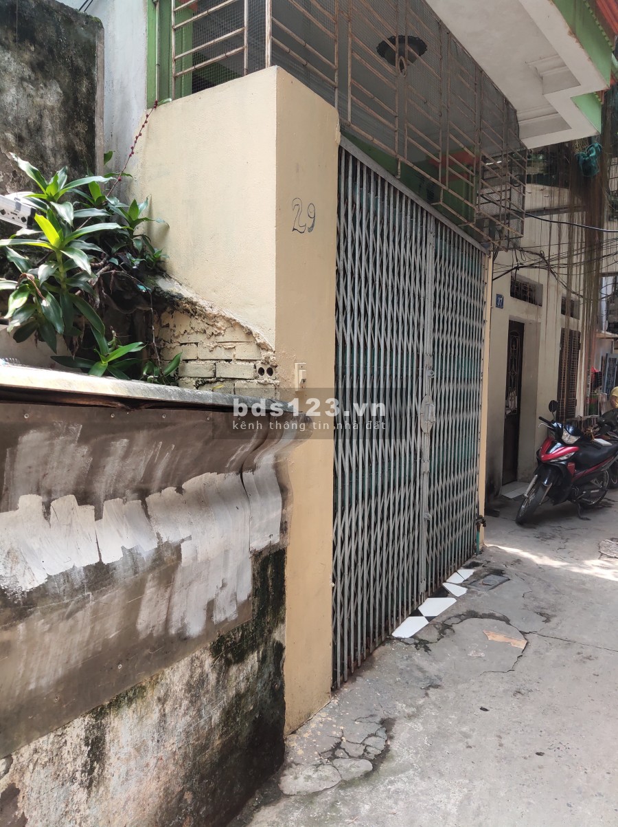 Nhà ngon lô góc thoáng ngay phố Tân Mai 4*40m2, 3,1 tỷ gần trường gần phố lớn