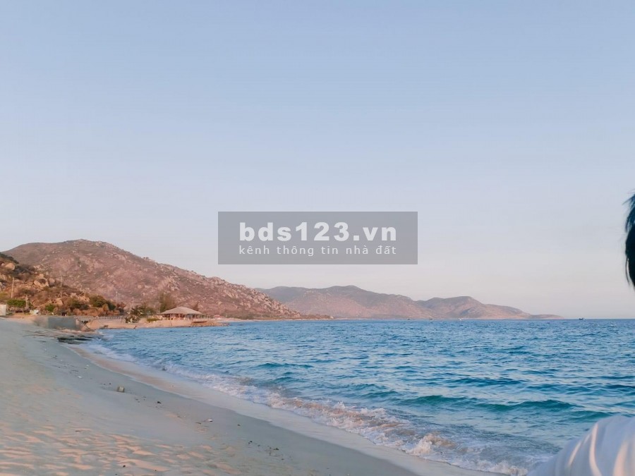 Bán 140m đất trực diện biển Mũi Né Phan Thiết, kinh doanh sầm uất, 2,6tỷ