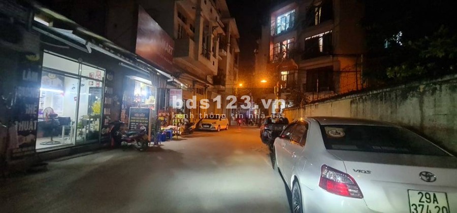 Bán nhà Trương Định, Kinh Doanh, 3 Ô TÔ tránh nhau, Khu dân trí cao văn minh giá 11 tỷ