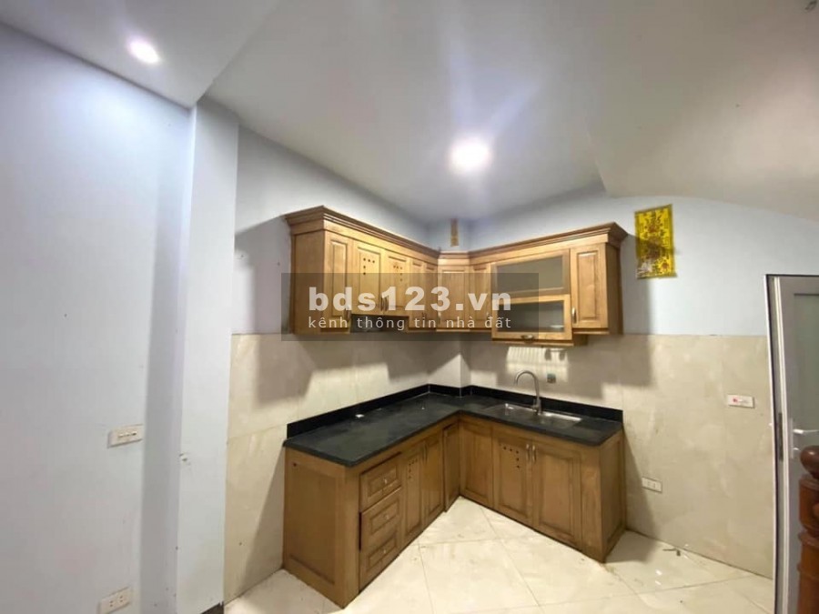 HOÀNG MAI 43M 5 TẦNG 4.1 TỶ, NHÀ MỚI TINH