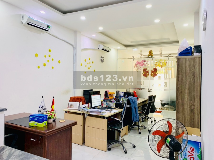 Chính chủ thuê nhà nguyên căn số 2/8A Hồng Hà, phường 2, Tân Bình, sát ngay sân bay Tân Sơn Nhất