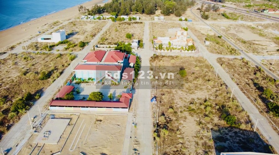 Bán 140m đất trực diện biển Mũi Né Phan Thiết, kinh doanh sầm uất, 2,6tỷ