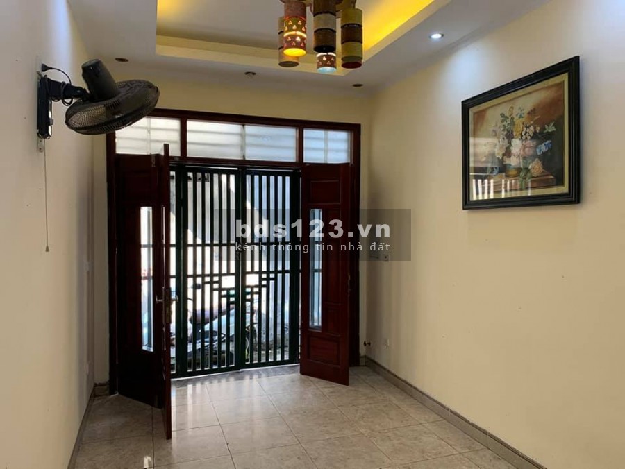 BÁN NHÀ ĐƯỜNG LĨNH NAM VỪA XINH HỢP TÚI TIỀN