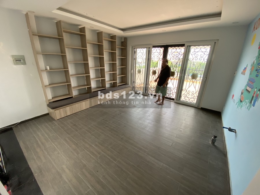 Nhà Đẹp Xô Viết Nghệ Tĩnh Trệt 4L-ST Giá 35Tr/th
