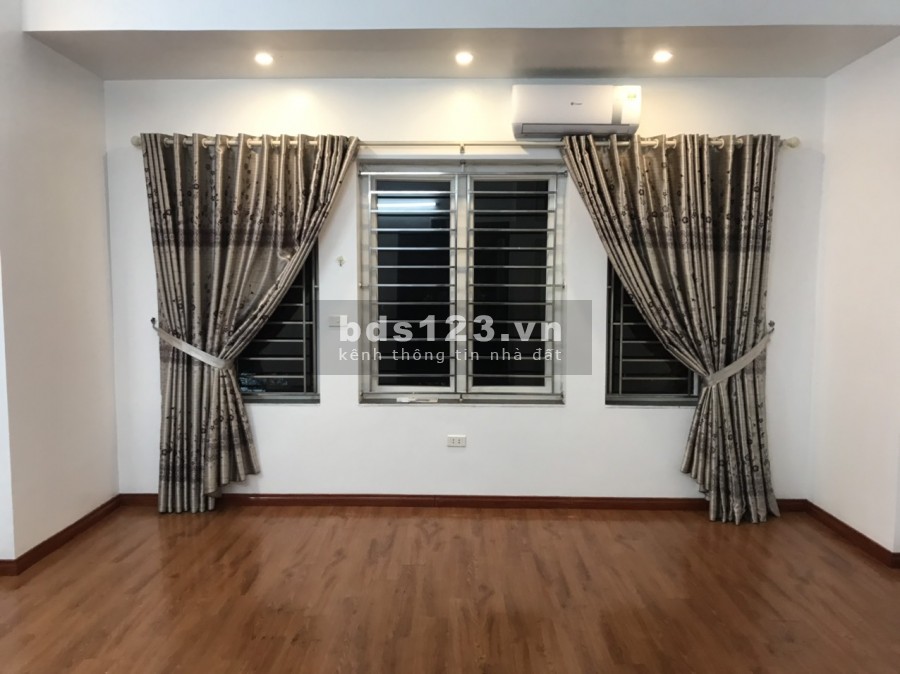 Cần bán liền kề tại Xa La - Hà Đông 5 tầng 76m2 mặt tiền 5m