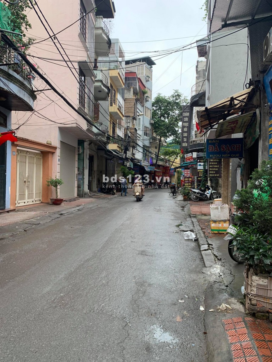 Bán nhà Trương Định, Kinh Doanh, 3 Ô TÔ tránh nhau, Khu dân trí cao văn minh giá 11 tỷ