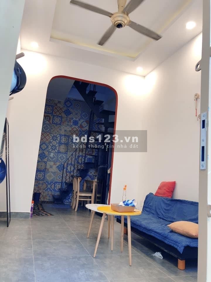 Bán nhà Tân Bình đường Bùi Thị Xuân Sát sân bay 4 tầng BTCT Phường 2 chỉ 3Tỷ6