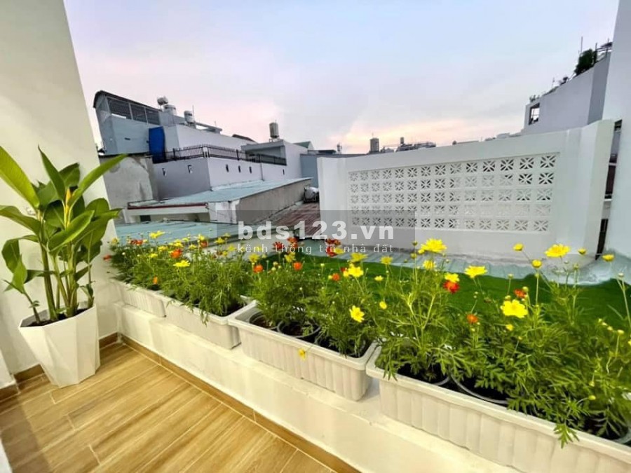 Bán nhà đẹp HXH P12 Gò Vấp. DT 56m2 tặng full NT đẹp giá 2.99 tỷ có TL