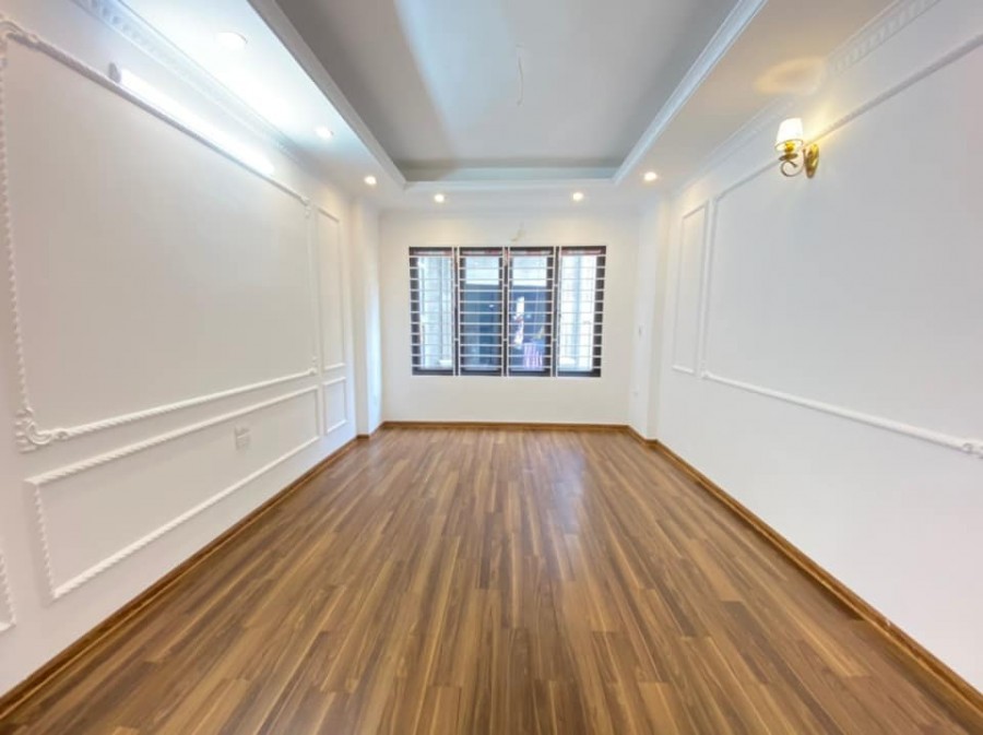 NHÀ MỚI TINH PHỐ MINH KHAI 33M2 X 5 TẦNG BÁN NHANH