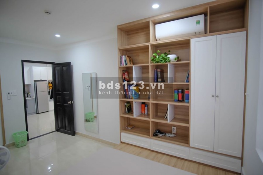 Cho thuê căn hộ đẹp, 1 phòng ngủ ở Hoàng Văn Thụ Tân Bình