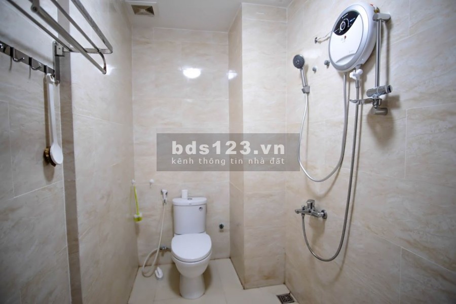 Cho thuê căn hộ đẹp, 1 phòng ngủ ở Hoàng Văn Thụ Tân Bình