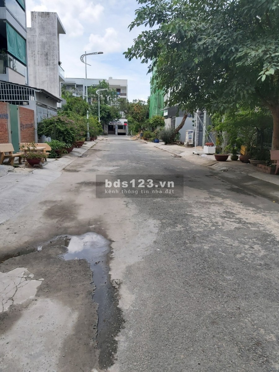 Cần bán lô đất khu đông thủ thiêm Nền K11 Giá bán 9 tỷ Tel.0914.392.070 gặp hồng