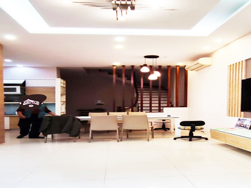 TỨ LIÊN, 2 MẶT TIỀN, GARA 2 OTO,5 TẦNG, 130M, MT 10M, 15.5 TỶ