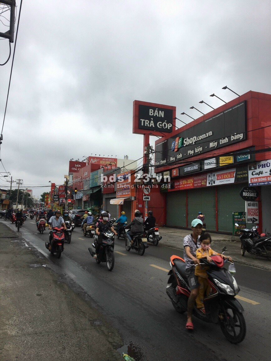  Mặt Bằng siêu đẹp 5x18 2mặt tiền Đỗ Xuân Hợp Q9. Giá 25tr/th