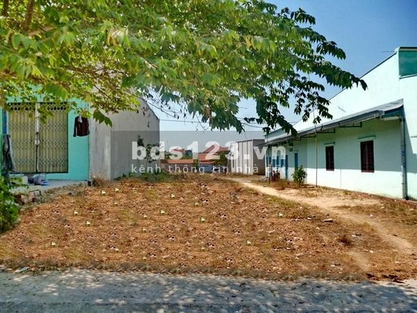 TÔI VỠ NỢ CHIỤ LỔ BÁN GẤP 300M2 ĐẤT THỔ CƯ ĐÔ THỊ, SỔ RIÊNG GIÁ 950 TRIỆU CỰC SỐC TẠI BD