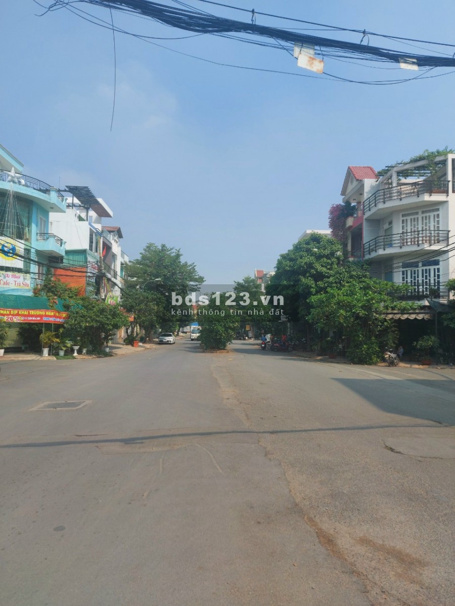 Bán nhà mặt tiền đường 49 khu phú nhuận 10 ha (100m2) Giá bán 13 tỷ Tel.0914.392.070