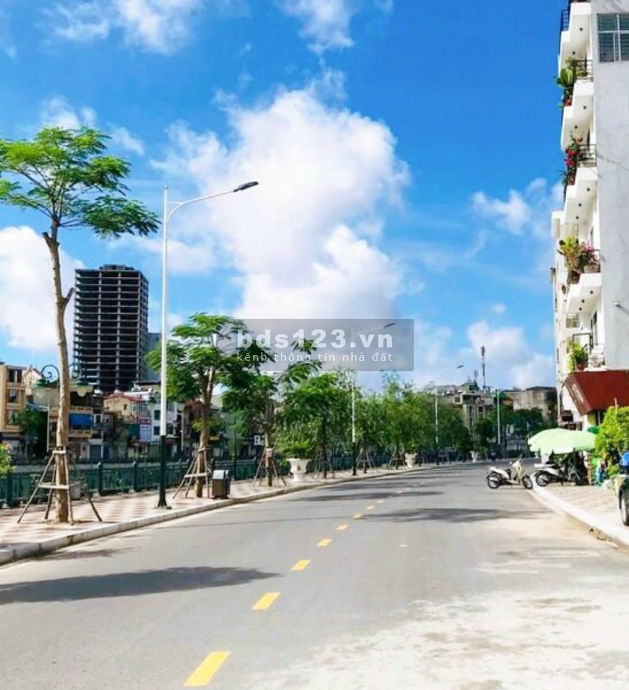 Mặt đường tuyến 1 THẾ LỮ HỒNG BÀNG HẢI PHÒNG