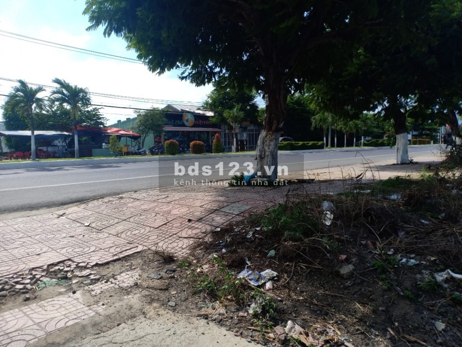 ĐẤT HIẾM DIÊN KHÁNH TIỀM NĂNG ĐẦU TƯ. GẦN CHỢ ĐẦU MỐI VÀ BẾN XE LIÊN TỈNH. 12 TRIỆU/M2
