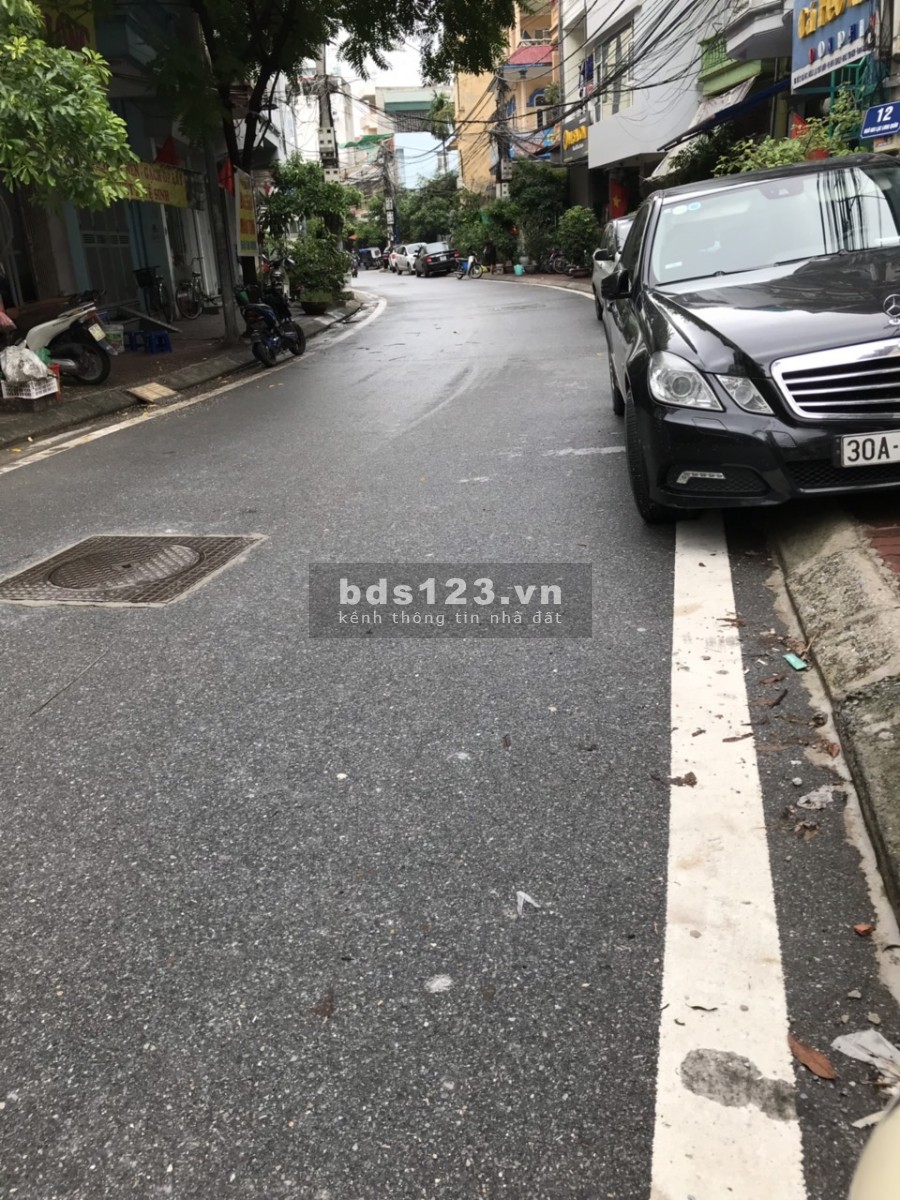 Bán mảnh đất siêu víp đường Phan Kế Bính, Ba Đình kinh doanh siêu tốt 23 tỷ/ 75m2